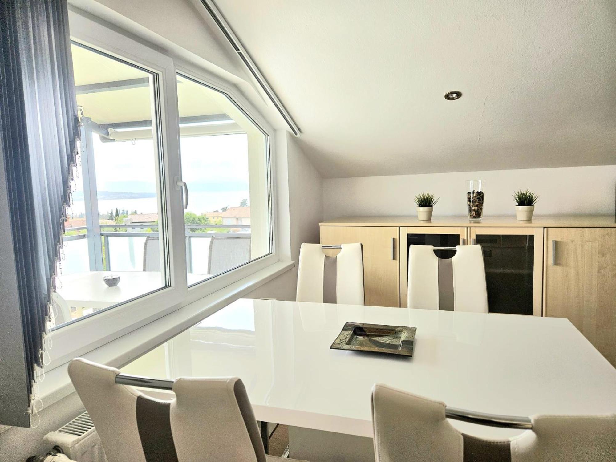 Lovely Sea View House 2 In Malinska Island Krk Экстерьер фото