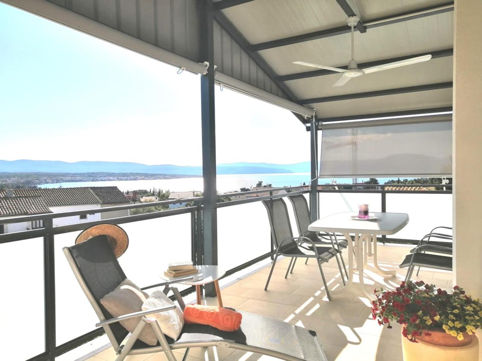 Lovely Sea View House 2 In Malinska Island Krk Экстерьер фото